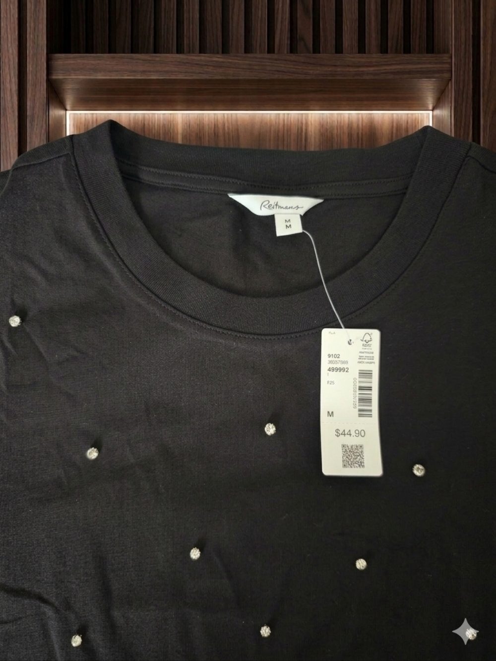 Black Embellished Crewneck T-Shirt by Reitmans size M - Picture 2 of 6